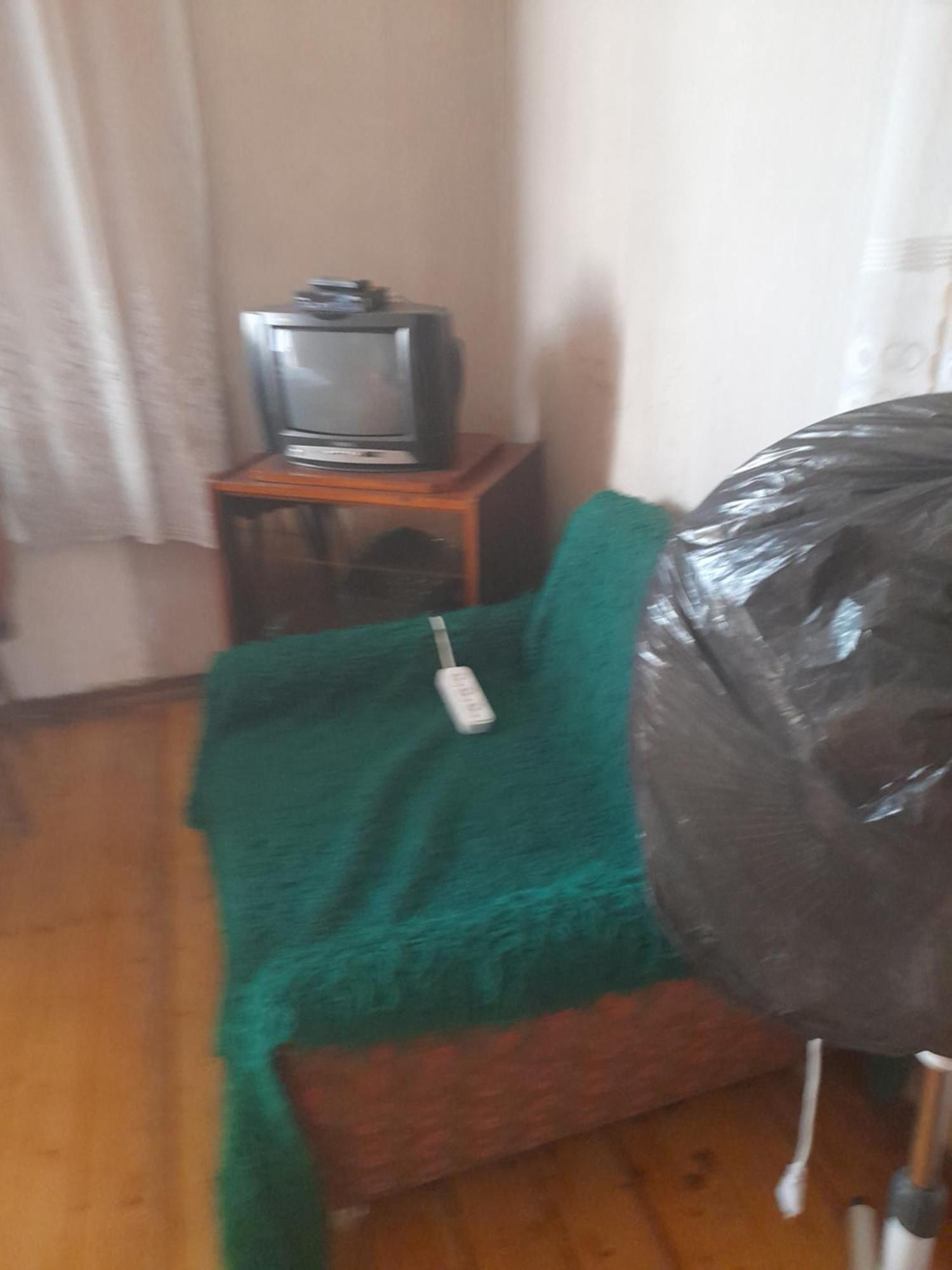 Levani's GuestHouse Zugdidi Extérieur photo